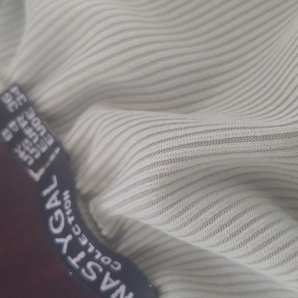 Nasty Gal crop top - Picture 2 of 3